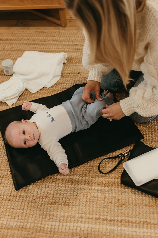 OiOi Nappy Changing Pouch Black Vegan Leather