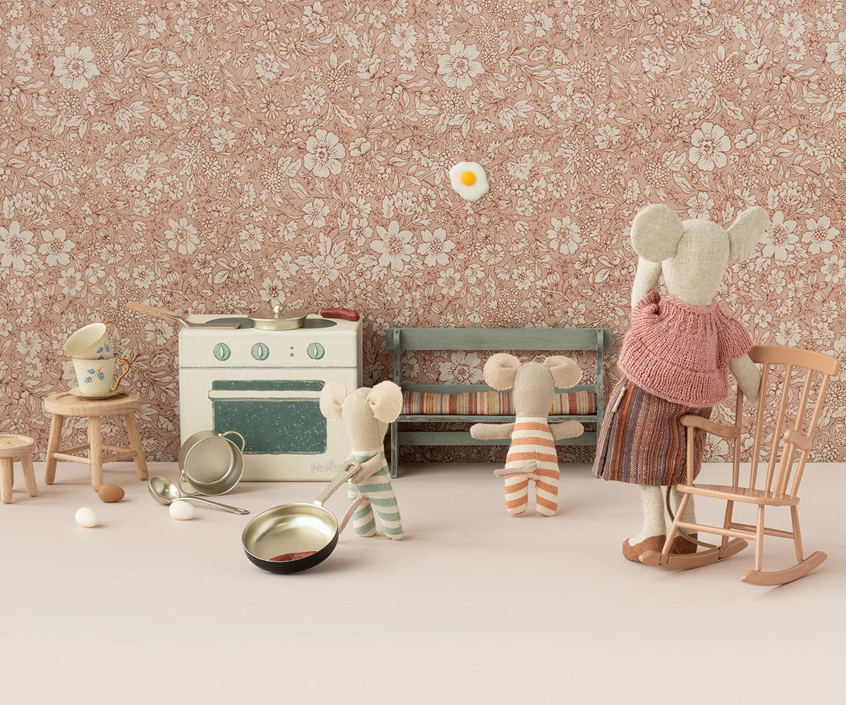 Maileg Cooking Set and Food