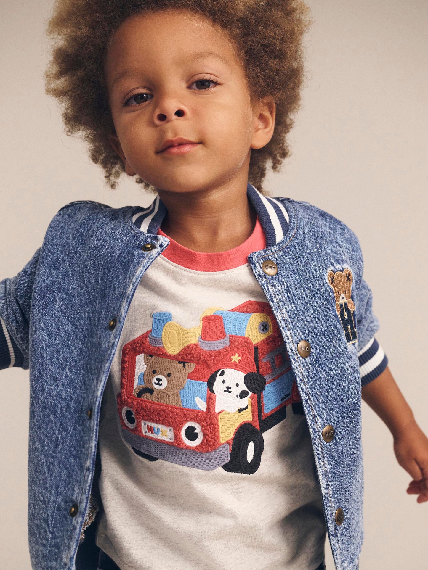 Huxbaby Fire Truck Hux Top Almond Marle