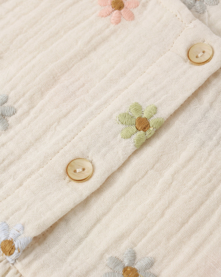 Rylee + Cru Kayli Set Embroidered Daisies