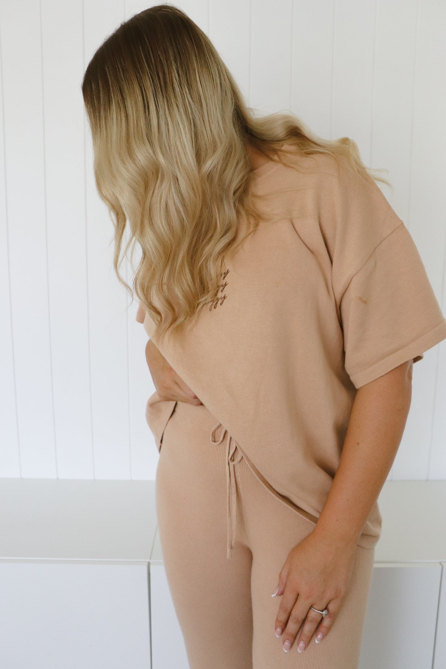 Ziggy Lou Womens Signature Tee Pecan