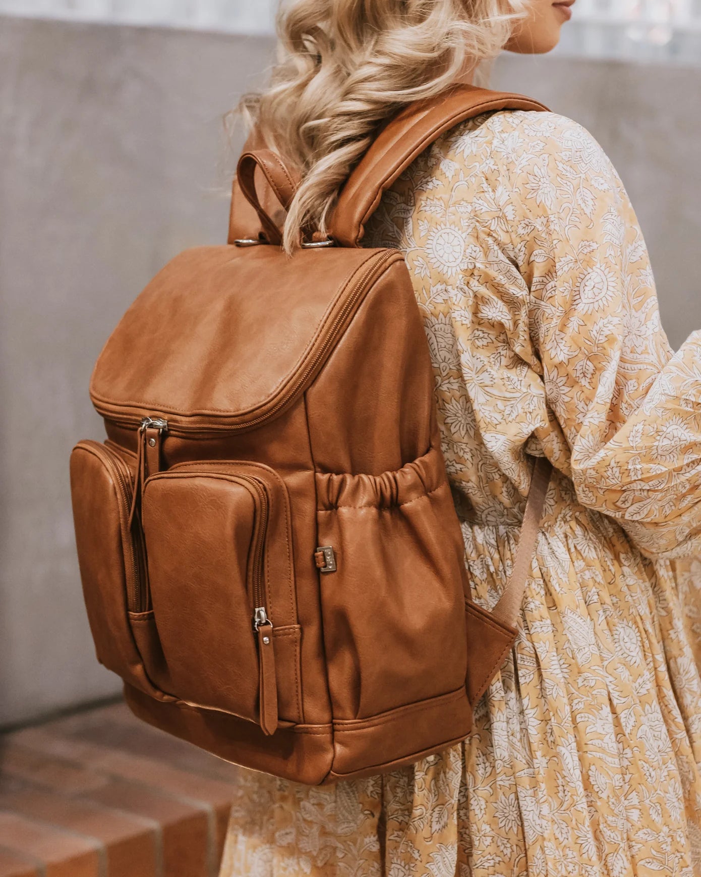 OiOi Vegan Leather Backpack Tan