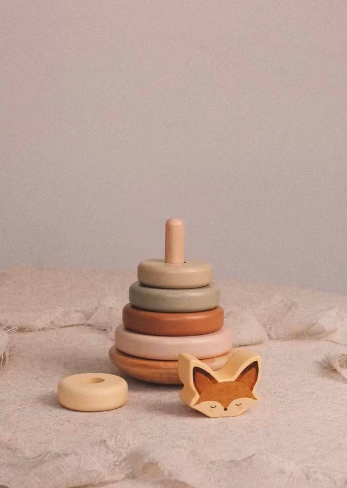 Mrs Ertha Stackaboo Puzzle Fox