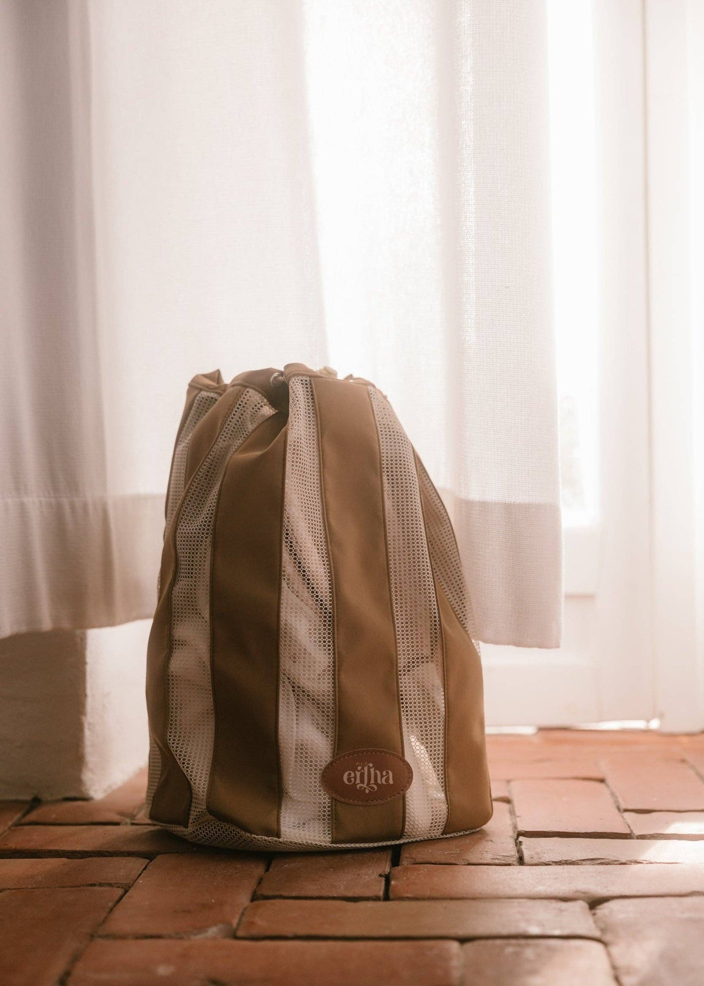 Mrs Ertha Beach Net Backpack Amber