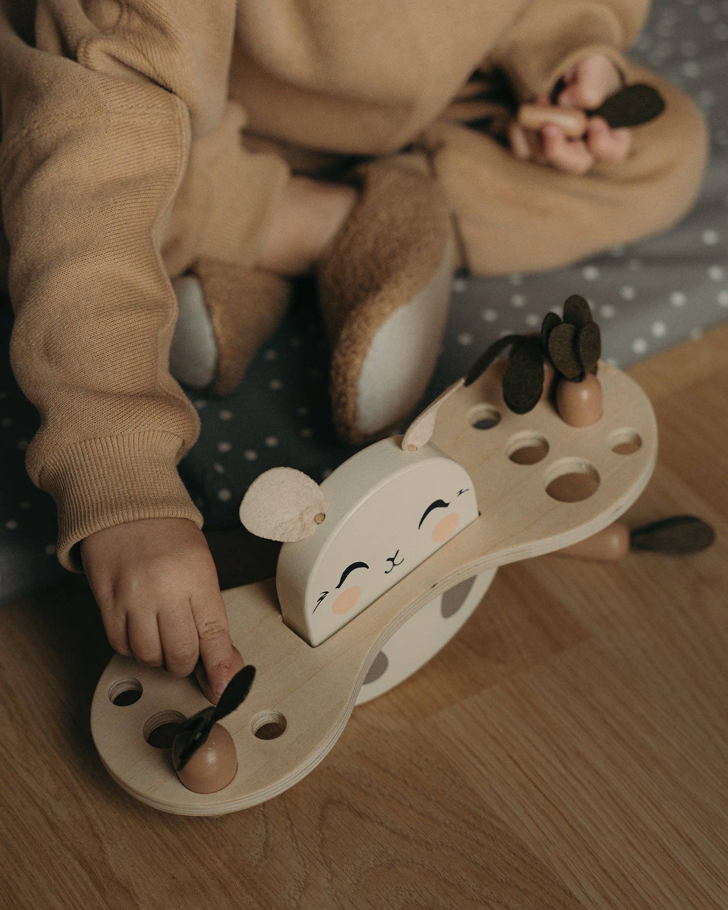 Mrs Ertha Bunny Balance Puzzle