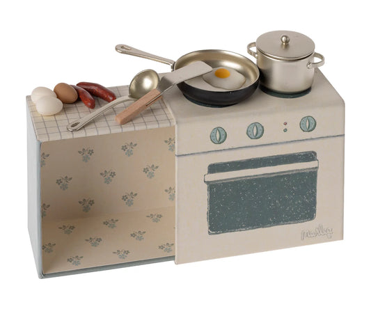 Maileg Cooking Set and Food