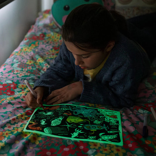 Hey Doodle Glow In The Deep Mini Colouring & Doodle Mat