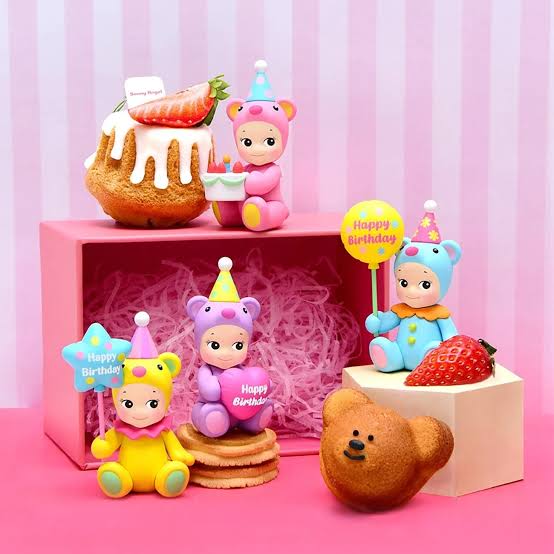 Sonny Angel Happy Birthday Gift Series Teddy Bear