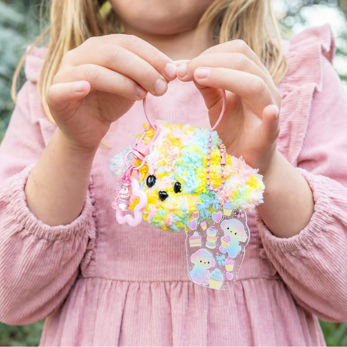 Tiger Tribe Bag Charm Kit Fluffy Dog