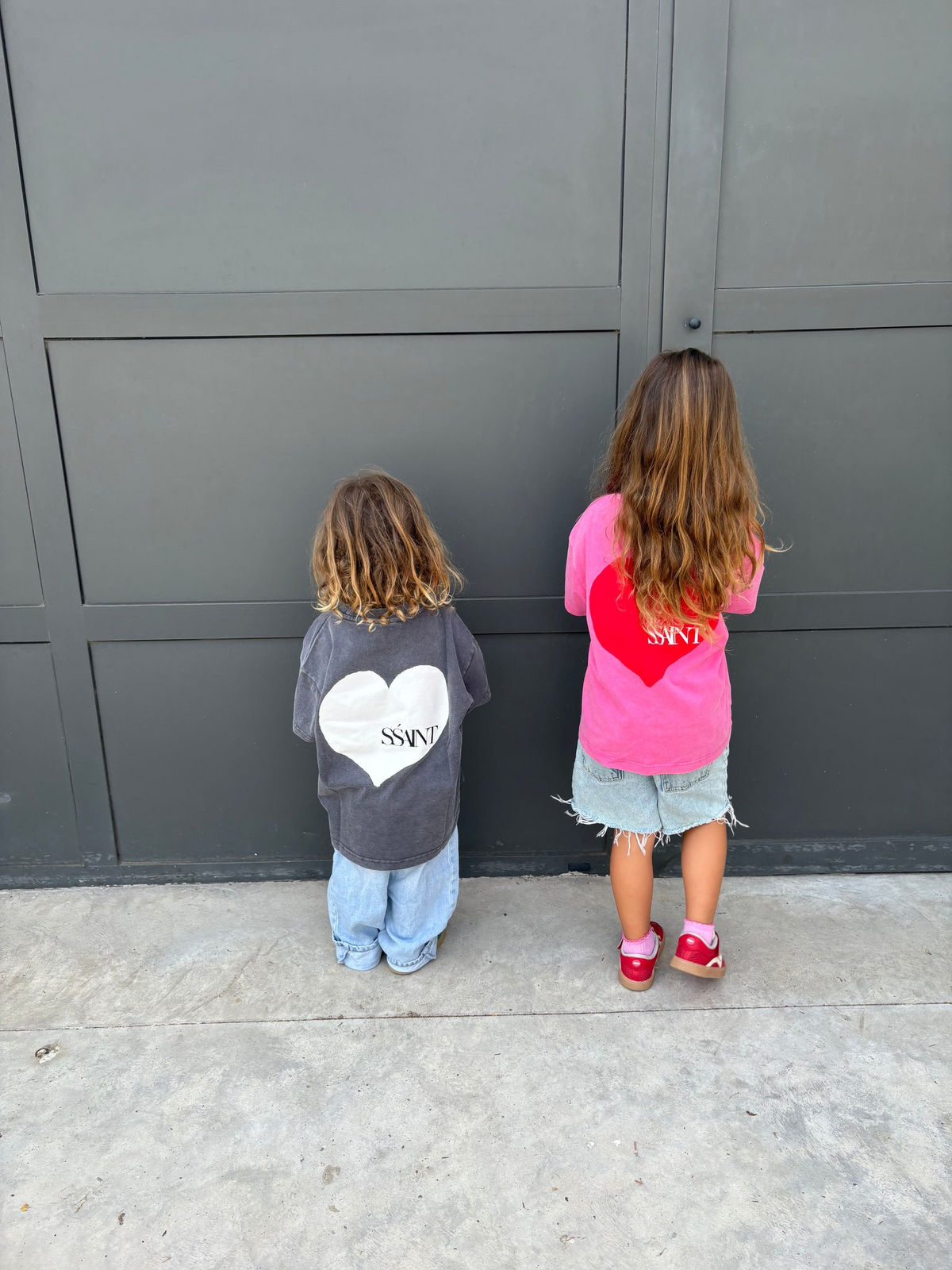 Sśaint Kids Grey Heart Tee