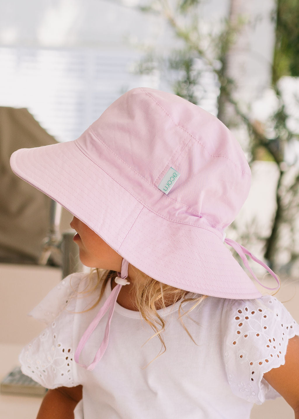 Acorn Lilac Wide Brim Bucket Hat