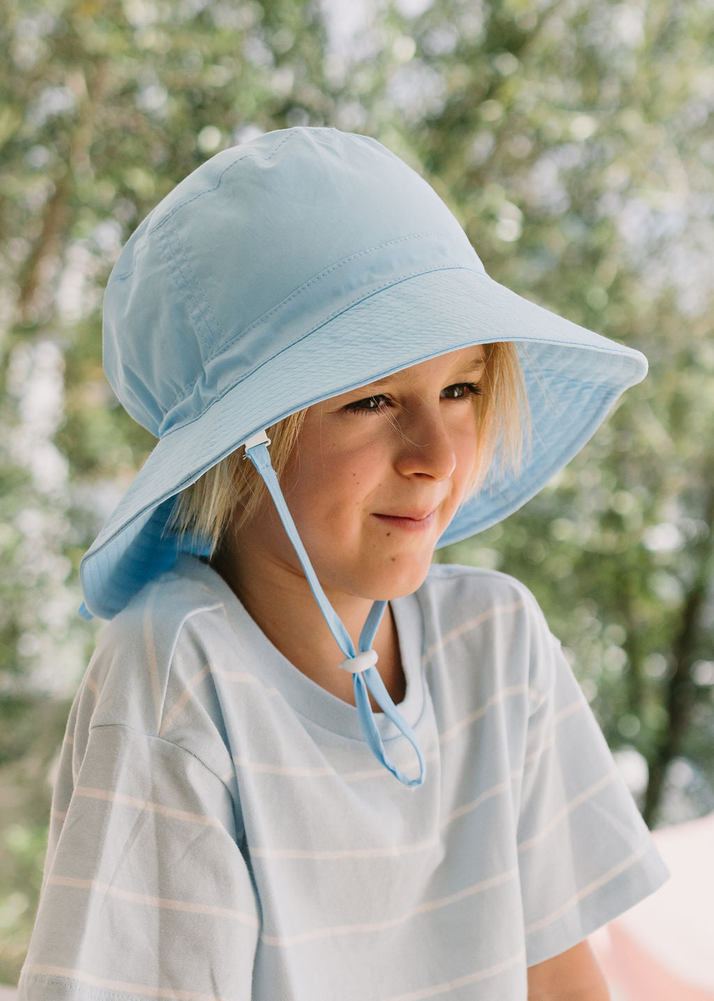 Acorn Ocean Wide Brim Bucket Hat
