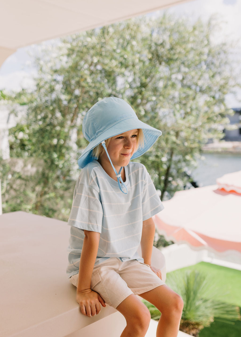 Acorn Ocean Wide Brim Bucket Hat