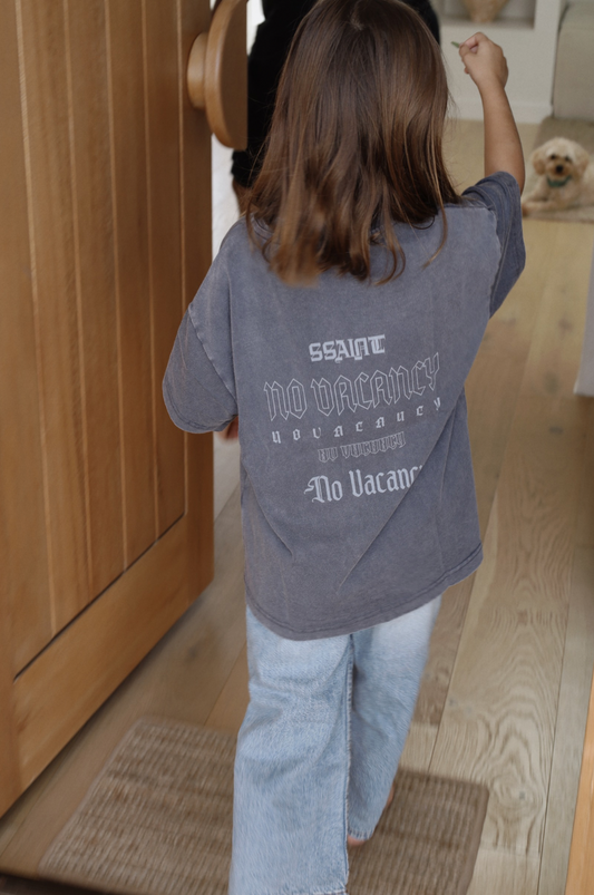 Sśaint Kids No Vacancy Tee Grey