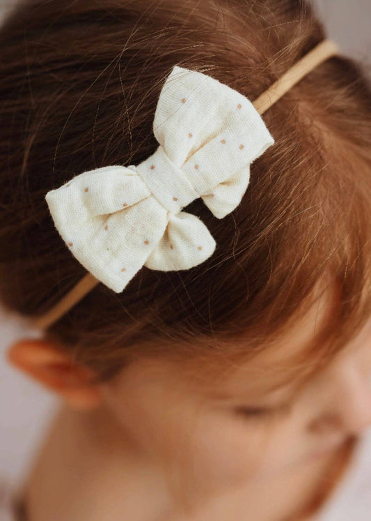 Mrs Ertha Little Bow Headband Petite Petals