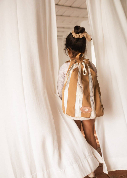Mrs Ertha Beach Net Backpack Amber