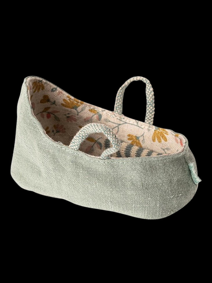 Maileg Carry Cot My Dusty Green